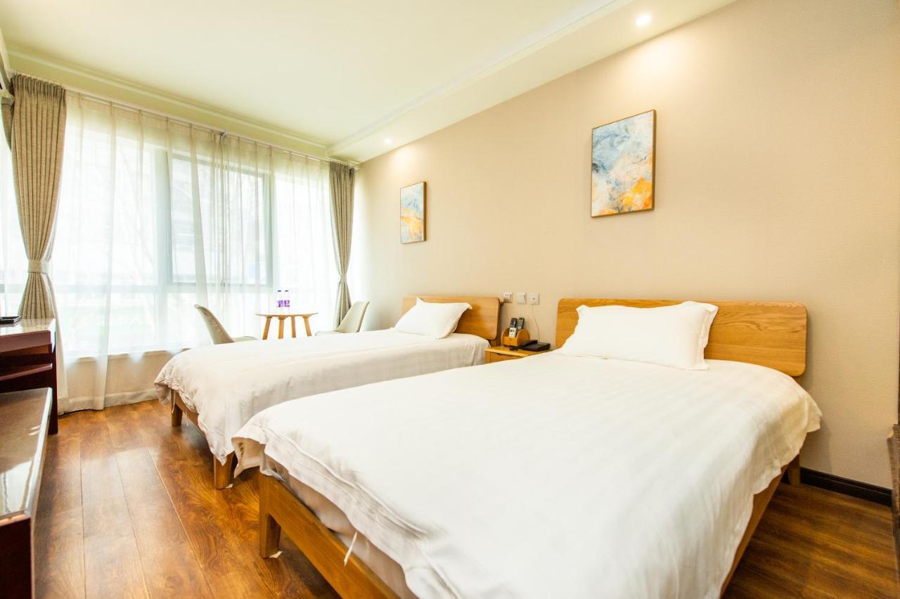 J Hotel Shanghai Extérieur photo