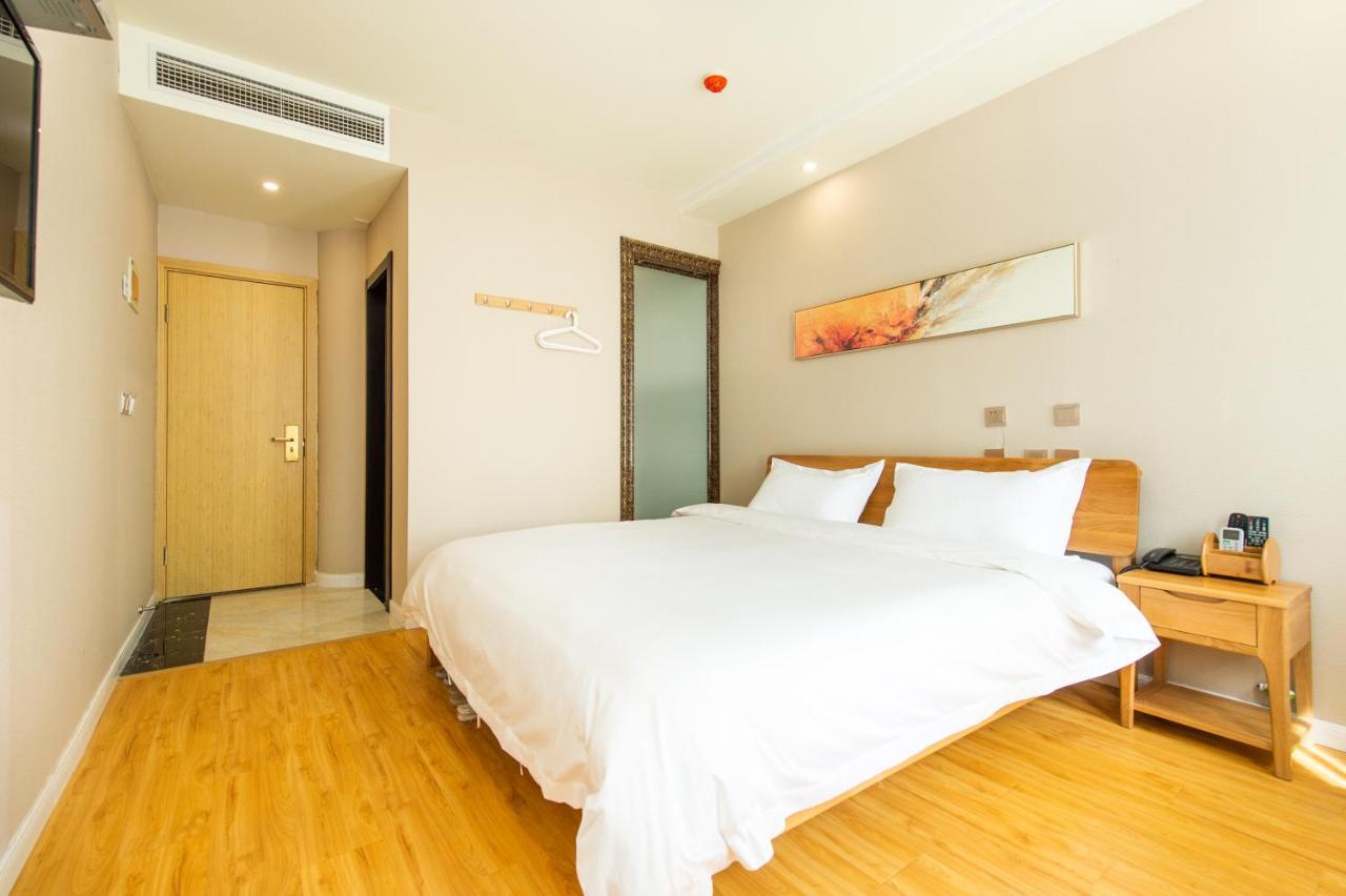 J Hotel Shanghai Extérieur photo
