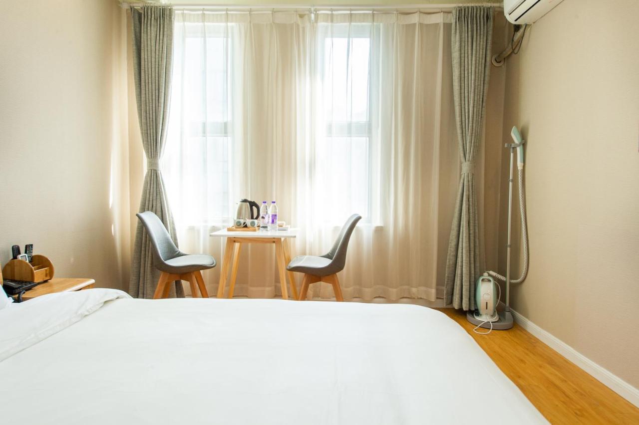 J Hotel Shanghai Extérieur photo