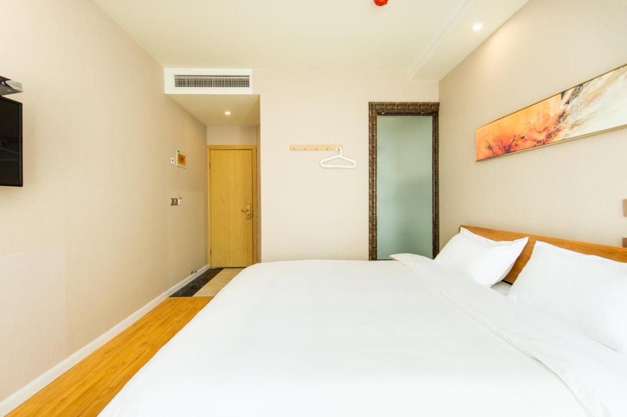 J Hotel Shanghai Extérieur photo